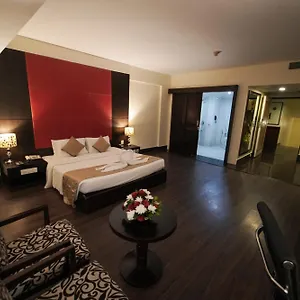 https://fortune-south-park.kerala-hotels.net